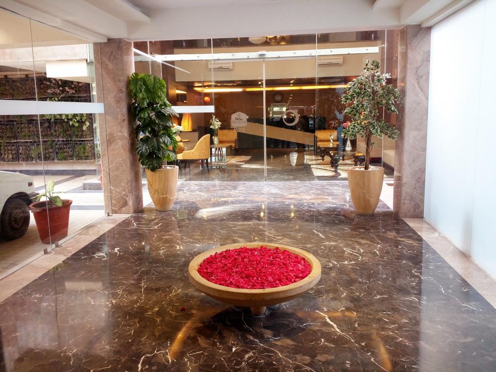 Best Western Plus O2 Индаур Экстерьер фото