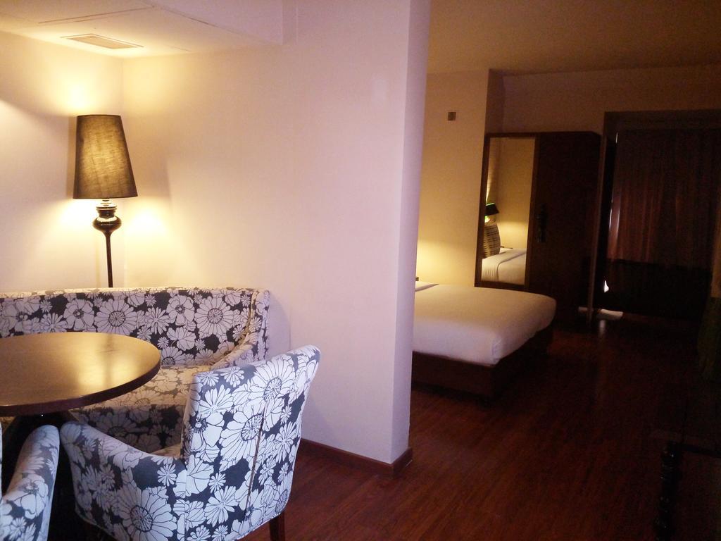 Best Western Plus O2 Индаур Экстерьер фото