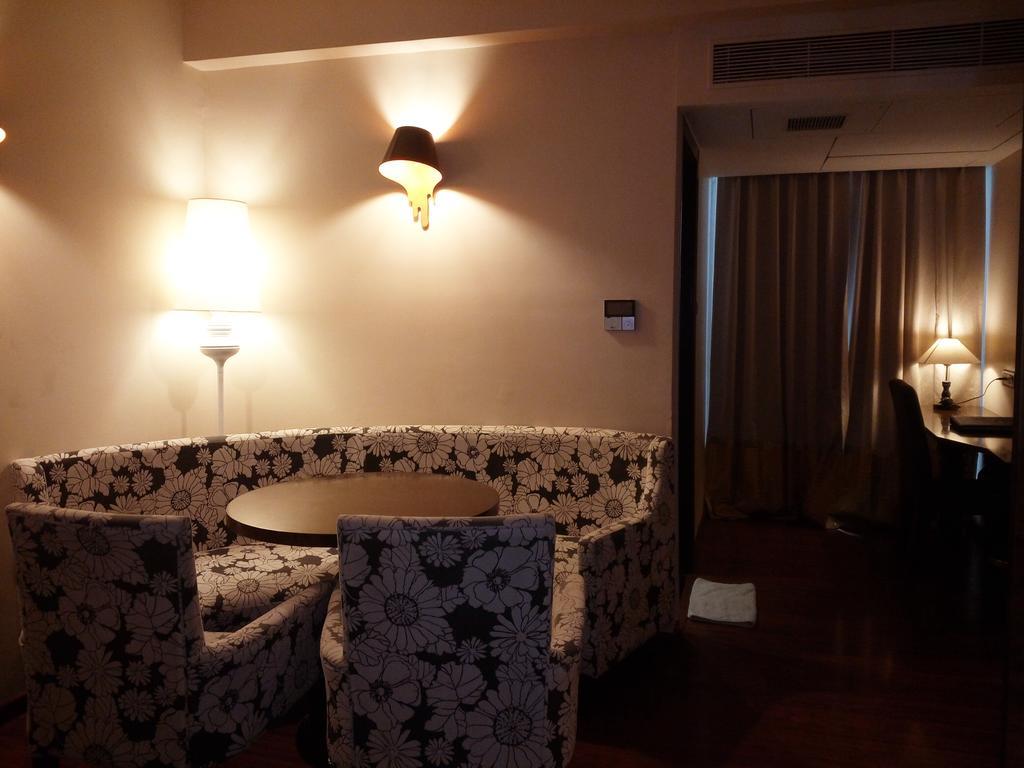 Best Western Plus O2 Индаур Экстерьер фото