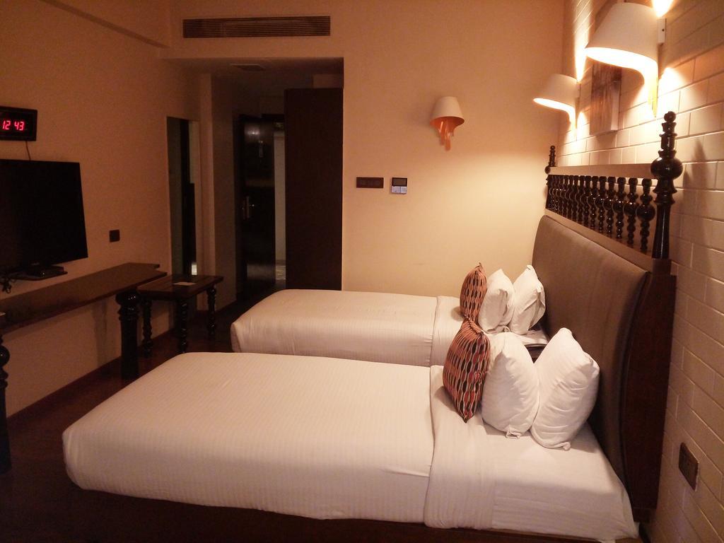 Best Western Plus O2 Индаур Экстерьер фото