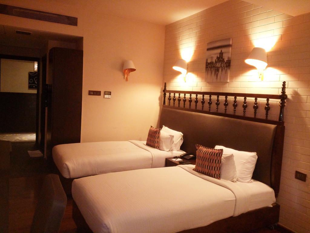 Best Western Plus O2 Индаур Экстерьер фото