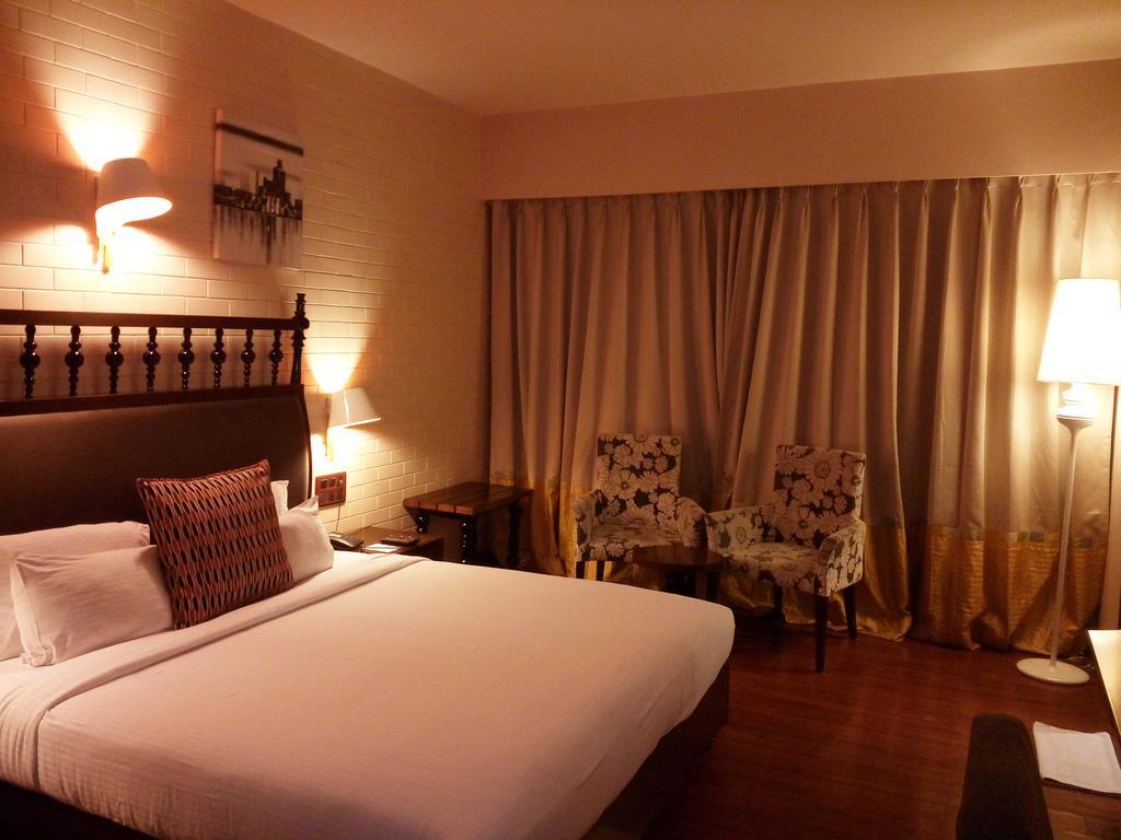 Best Western Plus O2 Индаур Экстерьер фото